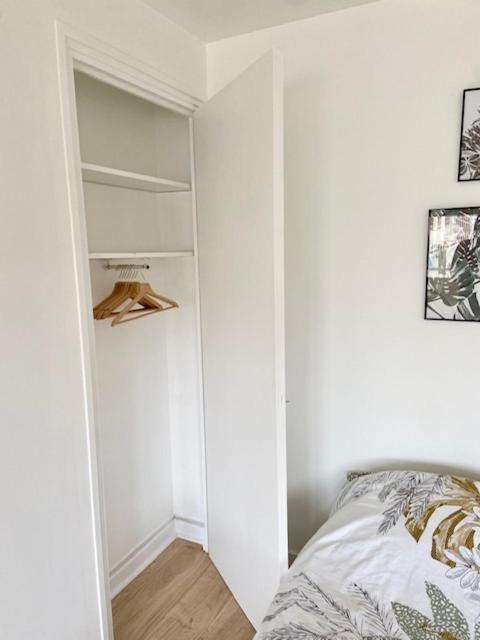 Studio Moderne Refait A Neuf Avec Balcon Apartment Valence  Exterior photo