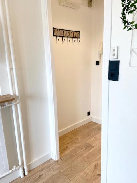 Studio Moderne Refait A Neuf Avec Balcon Apartment Valence  Exterior photo